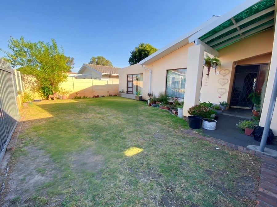 3 Bedroom Property for Sale in Bo Oakdale Western Cape